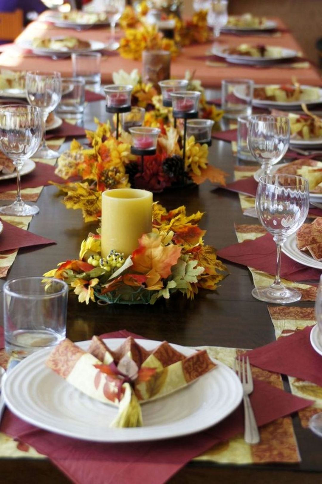 Beautiful Thanksgiving Tablescapes