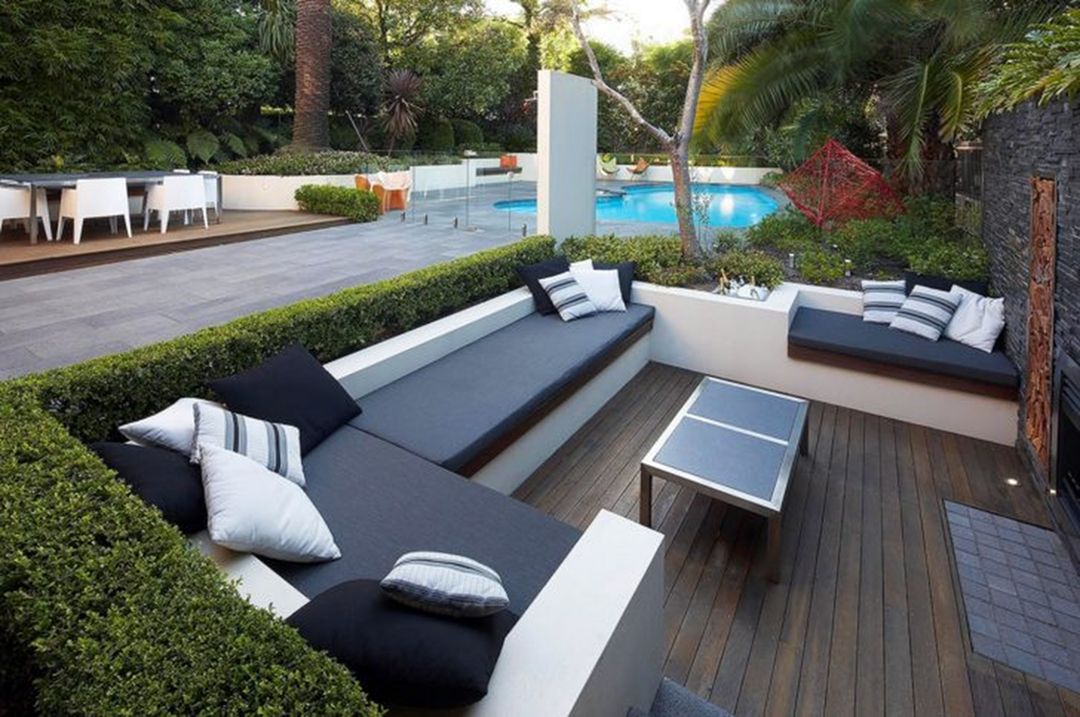 Home Outdoor Ideas WIth Sitting Area