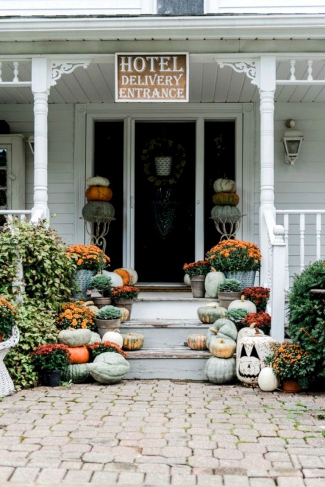 Beautiful fall porch ideas