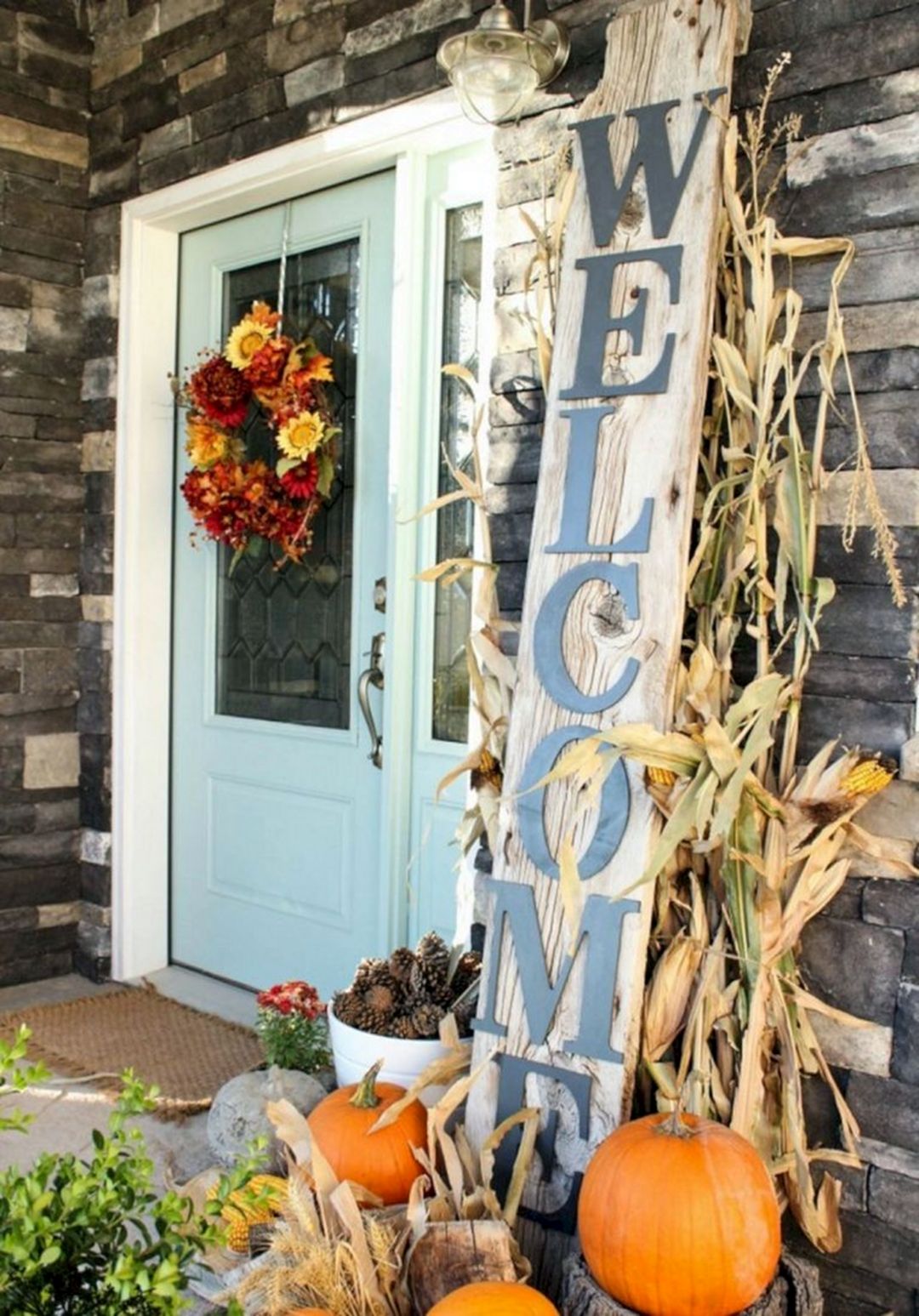 Best fall porch decorating ideas and designs for 2021