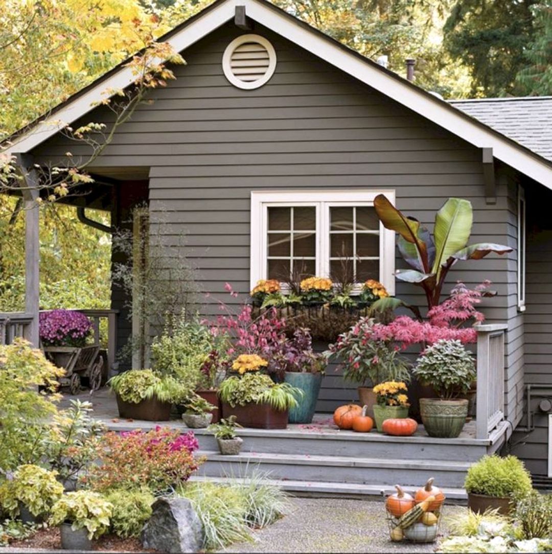 Friday favorites starts with fall porches
