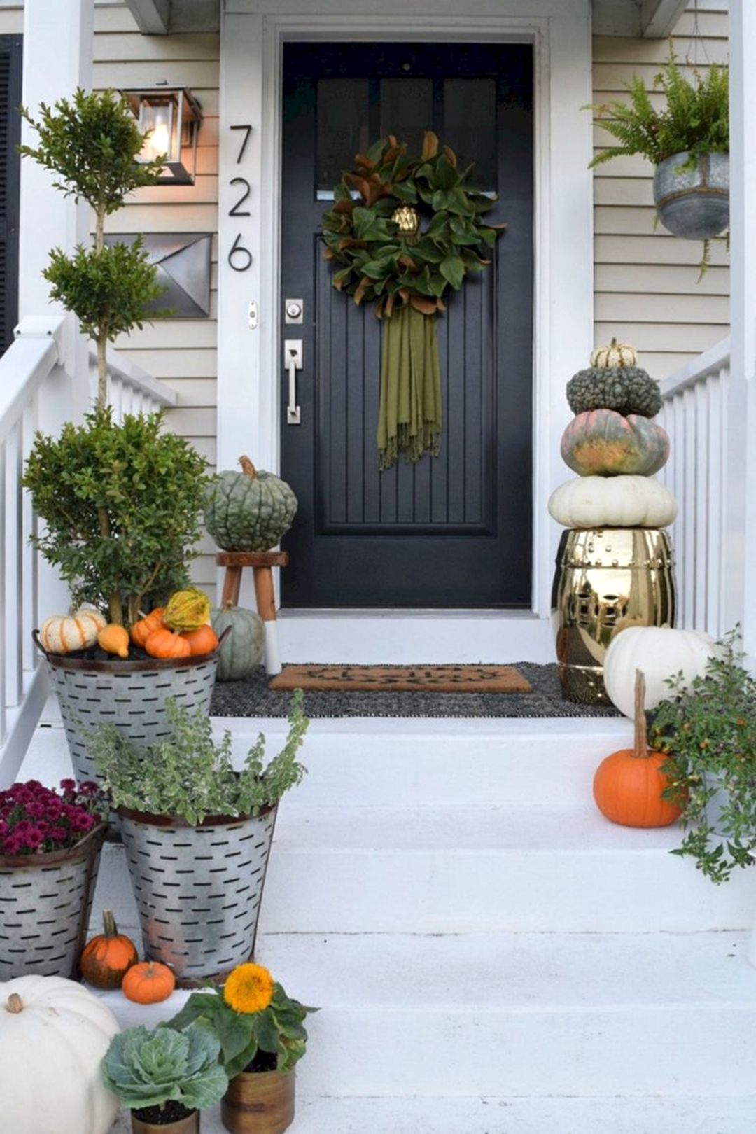 Marvelous fall front porch ideas