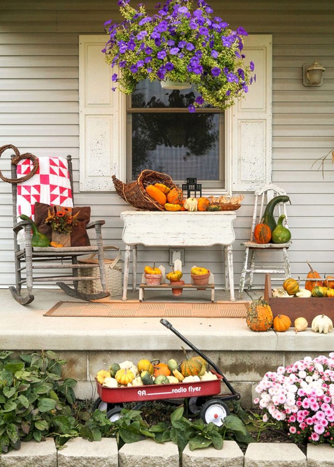 Wonderful fall porch decorating ideas