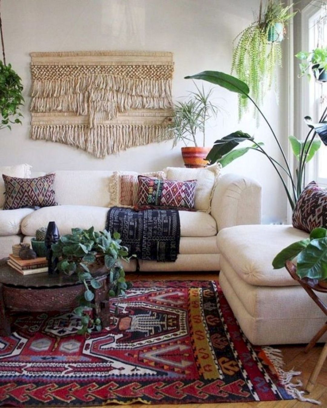 Inspiring Bohemian Living Room Ideas
