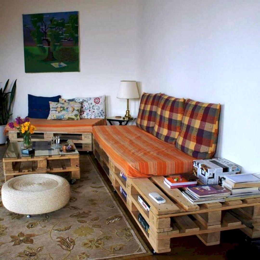 Recycled Wood Furniture Ideas