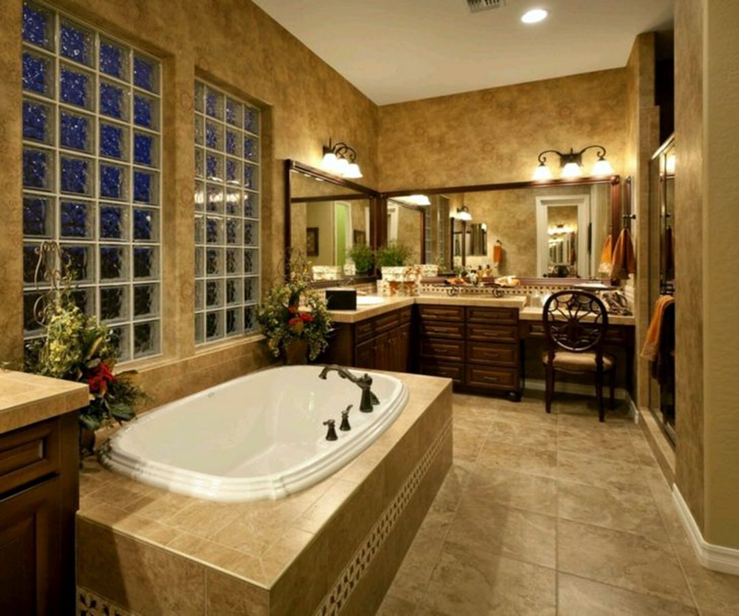 Luxury Modern Bathrooms Designs