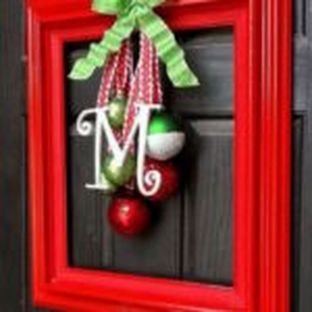 Beautiful Christmas Door Decorations