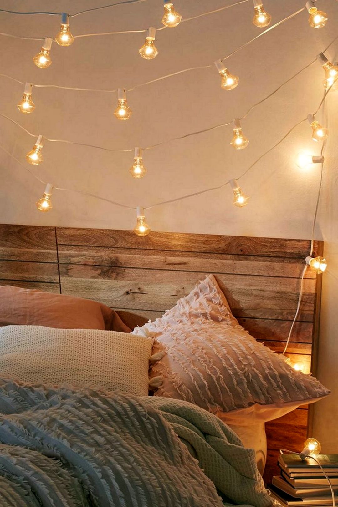 Impressive string lights for bedroom